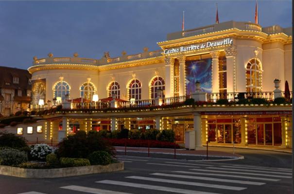 Studio Deauville-Les Marinas,Vue Mer Et Bassin Exterior foto